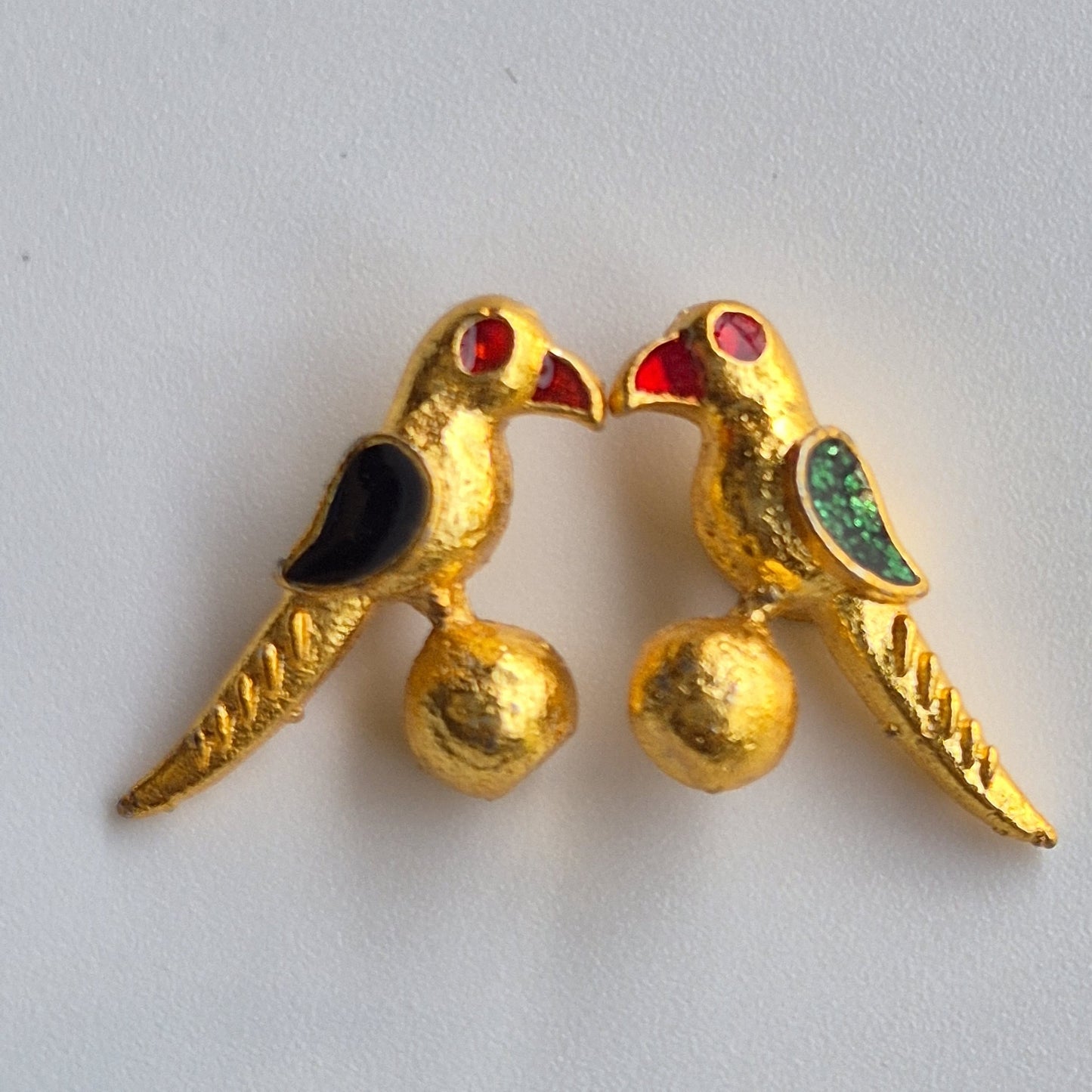 Parrot for ladoo gopal- 1146