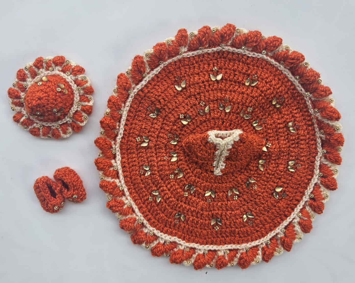 Wollen Dress With Cap and Shoes - 89