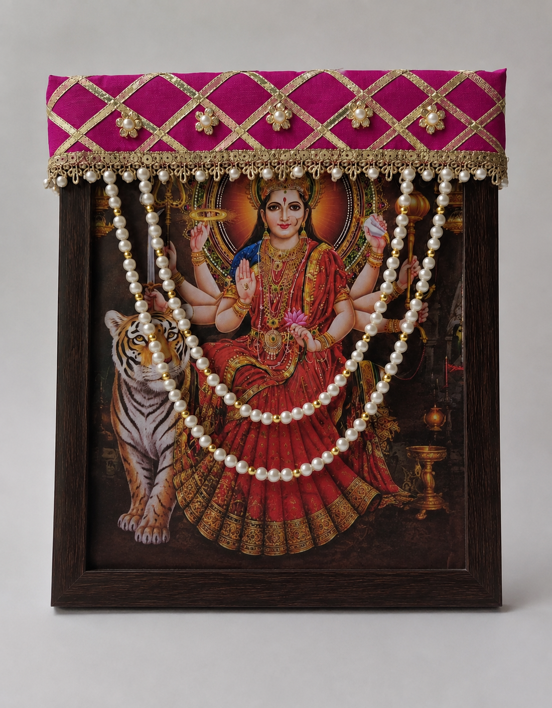Photo Frame Choli With Mala - F002