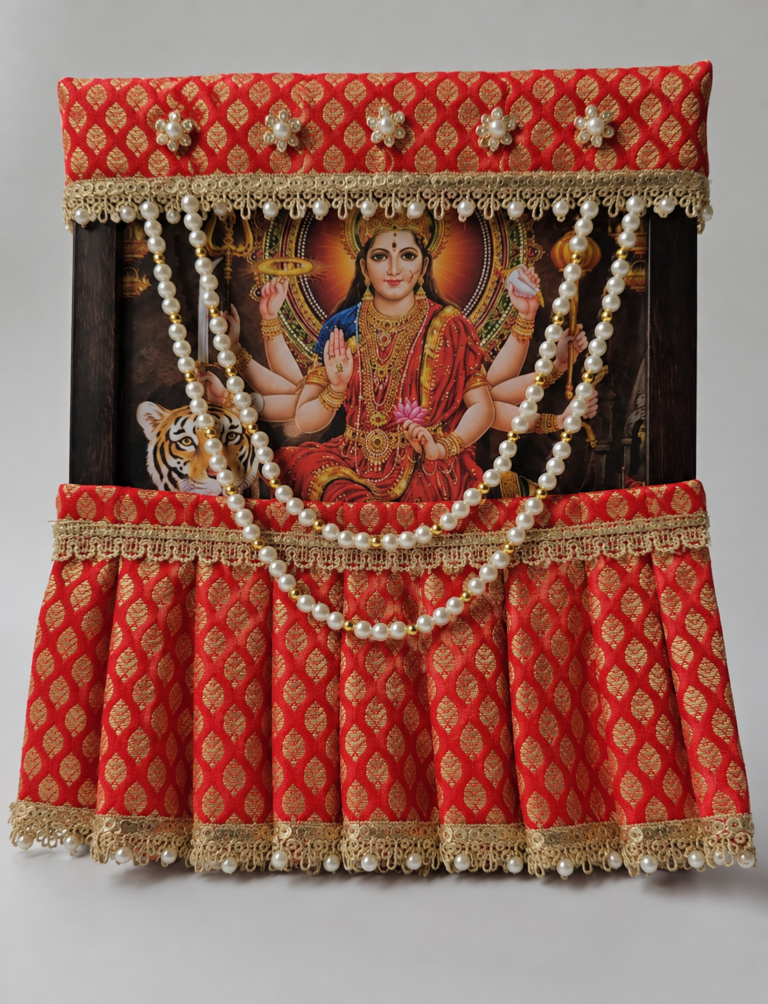 Photo Frame Poshakh with Lehenga + Mala- B012