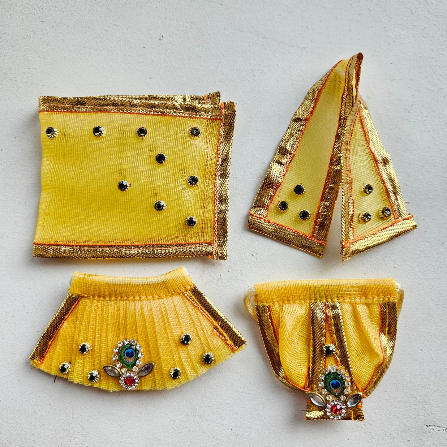 Ganesh Laxmi Yellow MorPankh Set