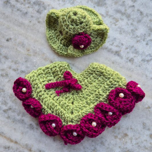 Woollen ponchu set with cap- 52