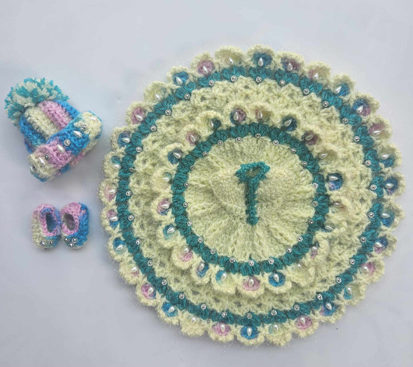 Woollen Dress With Cap and Shoes - 87