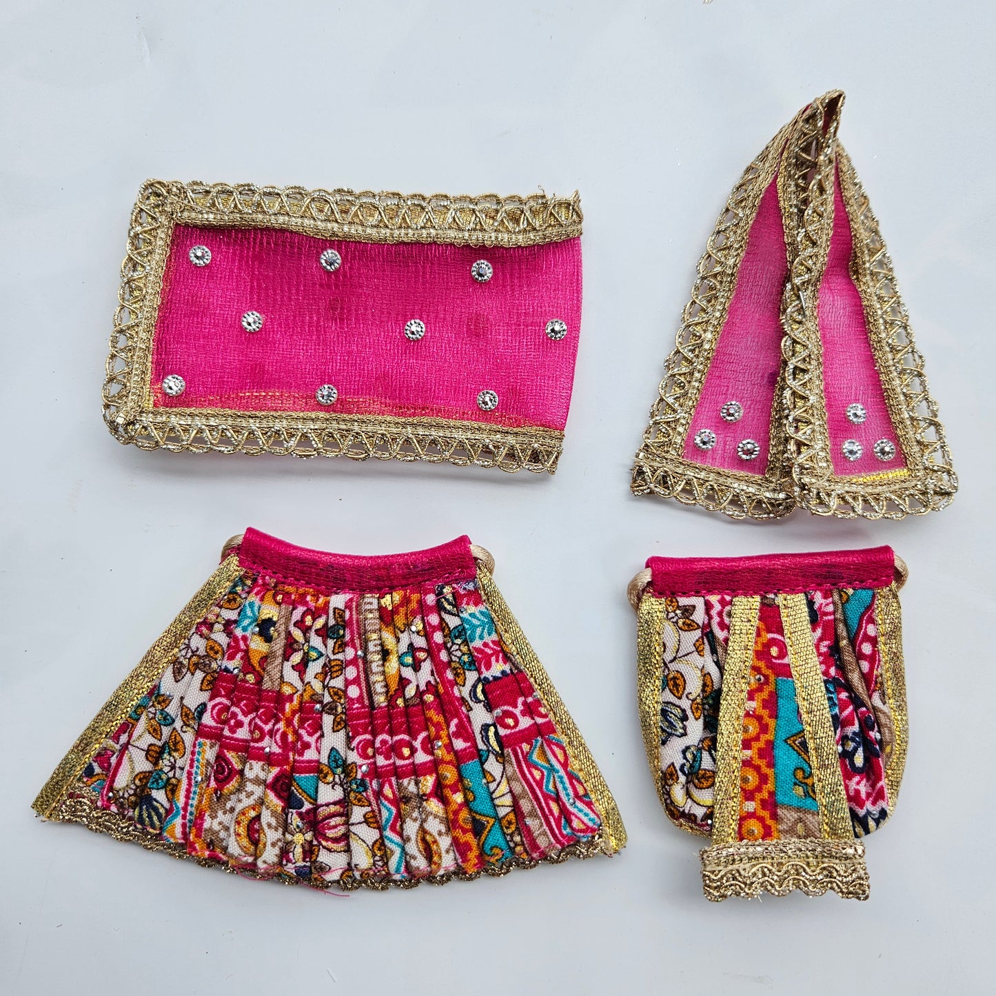 Ganesh Laxmi Rani Multi Colour Set