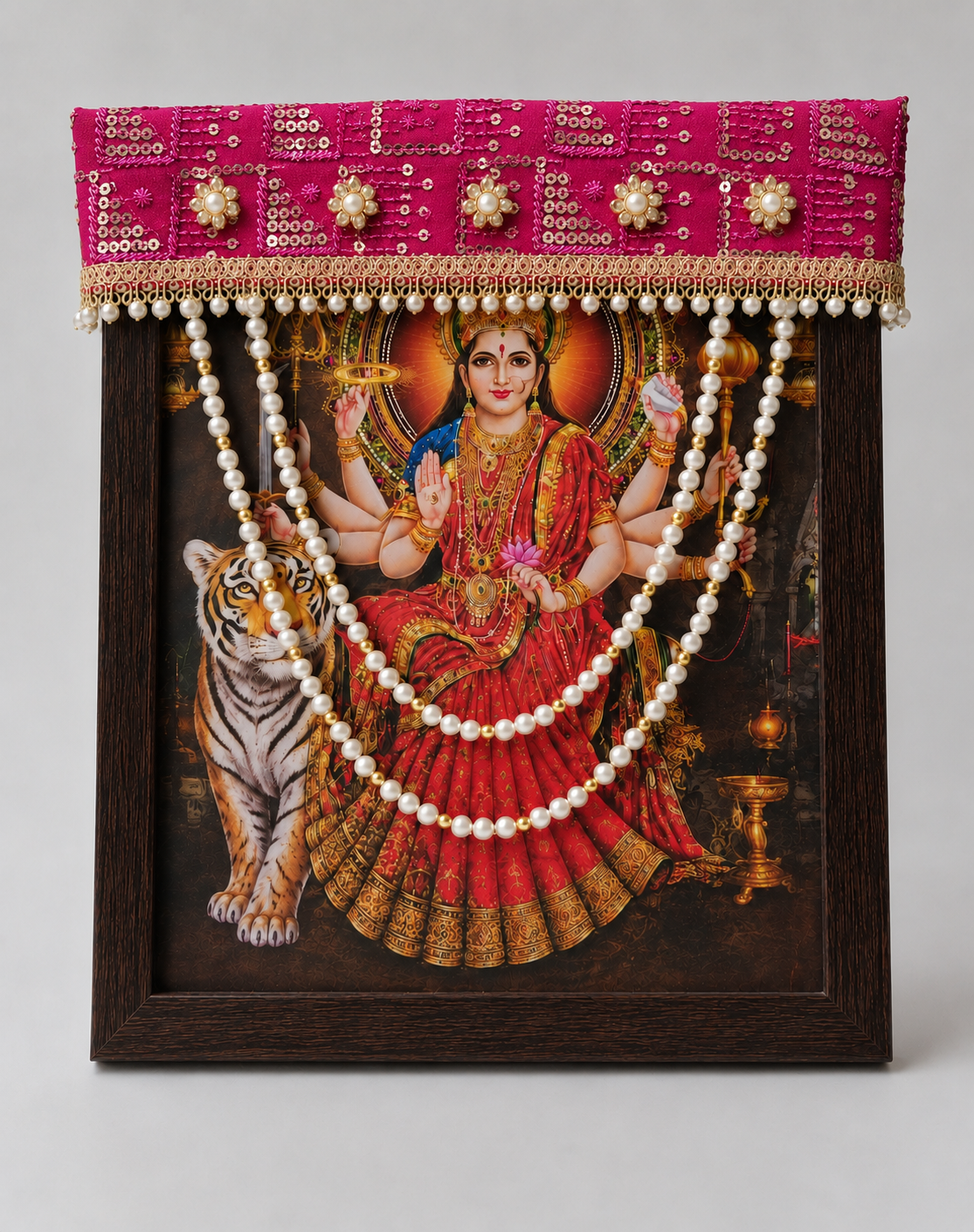 Photo Frame Choli With Mala - F009