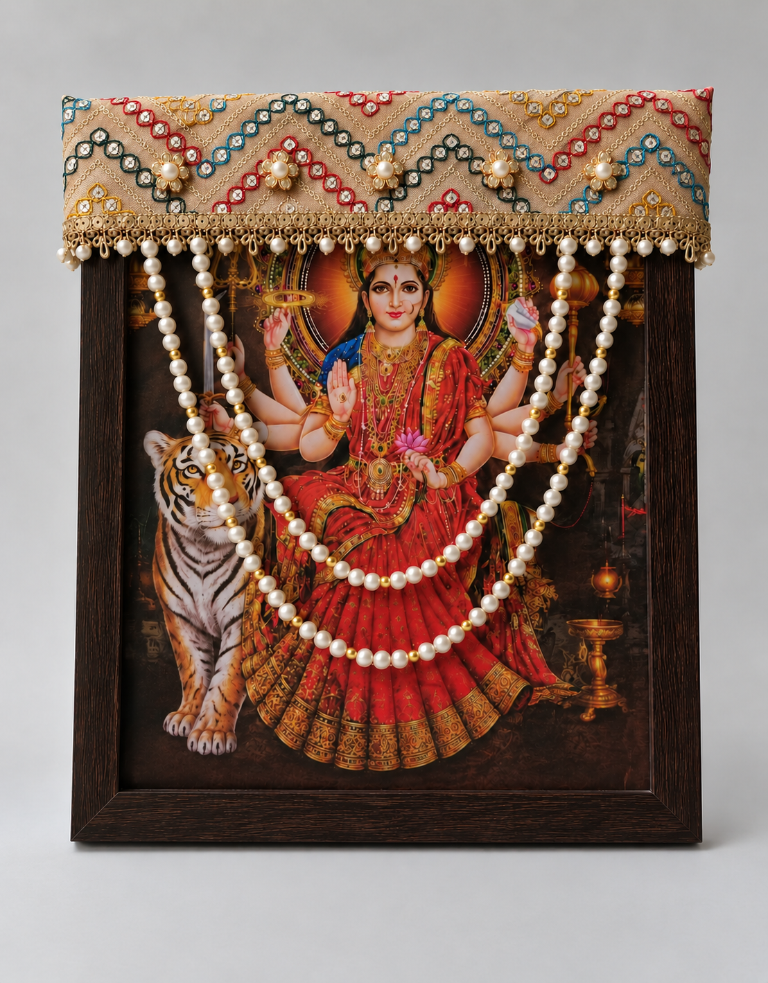 Photo Frame Choli With Mala - F011
