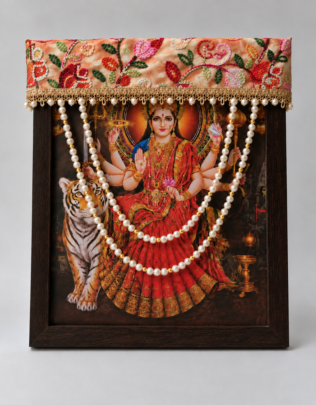 Photo Frame Choli With Mala - F017